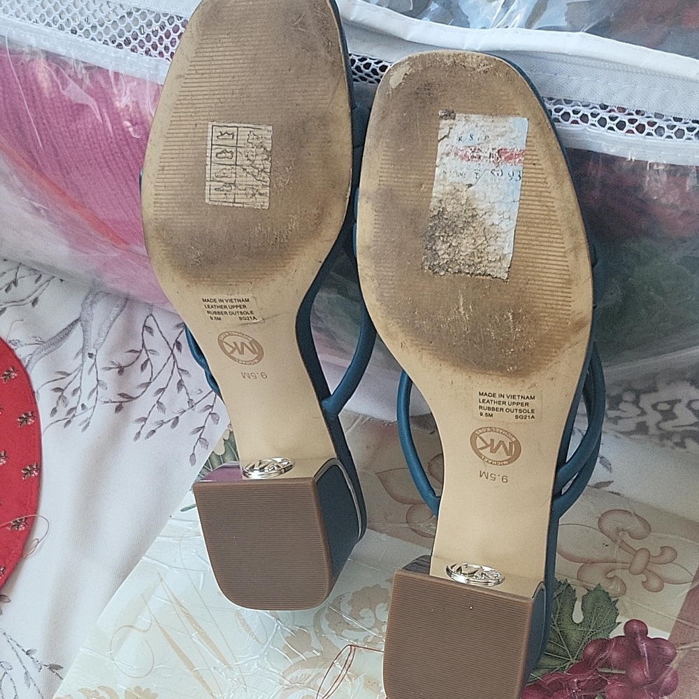 Michael Kors Strappy Teal Sandals - Picture 3 of 6